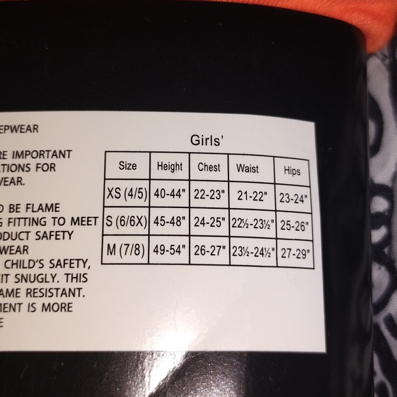 GIRLS 🎃🎃 PJ set - Picture 3 of 4